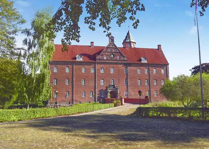 Gorgeous In Grenaa With Wifi * Brondstrup